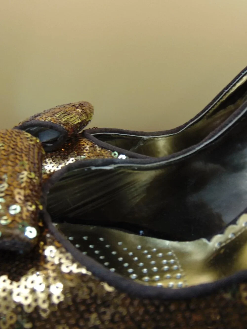 J.Renee Bronze Gold Sequin Bow Peep Toe Heels Pumps Womens Size 10M